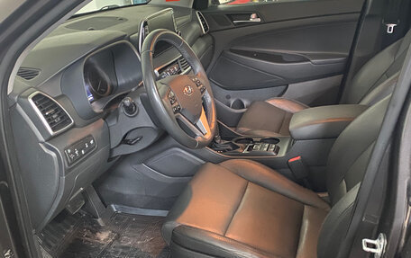 Hyundai Tucson III, 2019 год, 2 390 000 рублей, 7 фотография