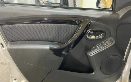 Renault Duster I рестайлинг, 2019 год, 1 800 000 рублей, 30 фотография