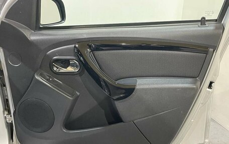 Renault Duster I рестайлинг, 2019 год, 1 800 000 рублей, 33 фотография