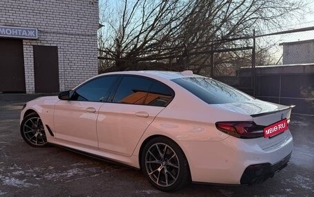 BMW 5 серия, 2019 год, 5 000 000 рублей, 2 фотография