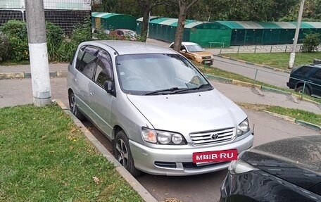 Toyota Ipsum II, 1997 год, 450 000 рублей, 3 фотография