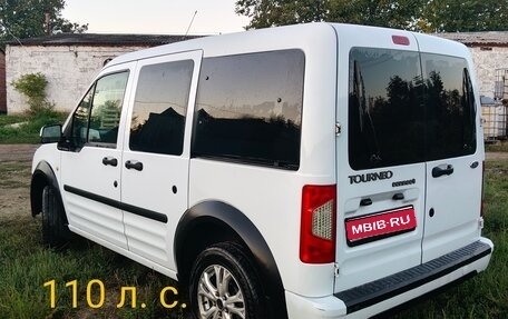 Ford Tourneo Connect I, 2010 год, 795 000 рублей, 1 фотография