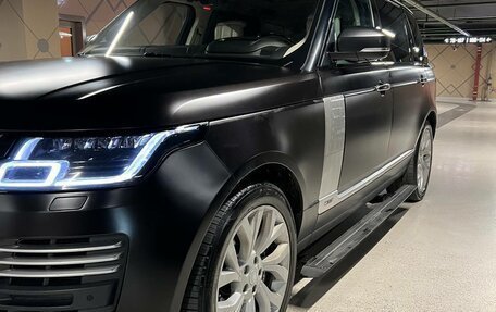 Land Rover Range Rover IV рестайлинг, 2018 год, 8 499 000 рублей, 4 фотография