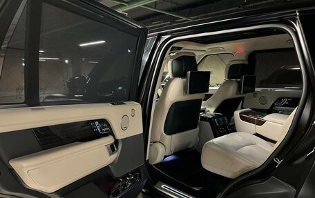 Land Rover Range Rover IV рестайлинг, 2018 год, 8 499 000 рублей, 7 фотография