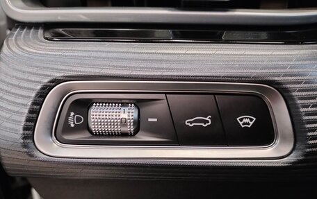 Geely Emgrand, 2023 год, 1 725 000 рублей, 9 фотография