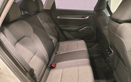 Geely Emgrand, 2023 год, 1 725 000 рублей, 12 фотография