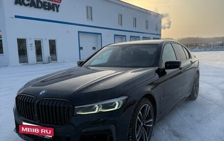 BMW 7 серия, 2019 год, 5 300 000 рублей, 4 фотография