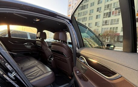 BMW 7 серия, 2019 год, 5 300 000 рублей, 10 фотография