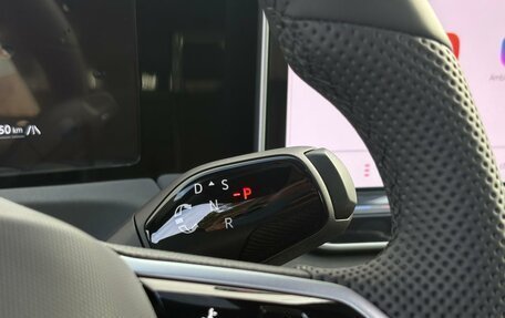 Volkswagen Tiguan, 2025 год, 4 815 000 рублей, 27 фотография