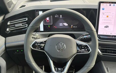 Volkswagen Tiguan, 2025 год, 4 815 000 рублей, 24 фотография