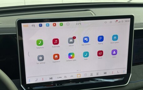 Volkswagen Tiguan, 2025 год, 4 815 000 рублей, 28 фотография