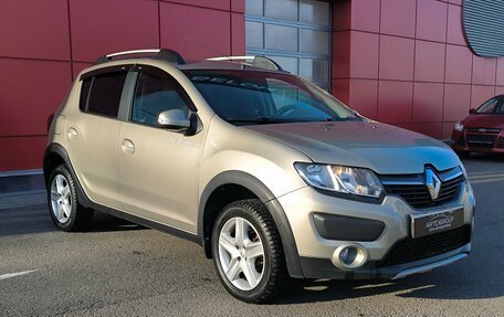 Renault Sandero II рестайлинг, 2016 год, 1 025 000 рублей, 3 фотография