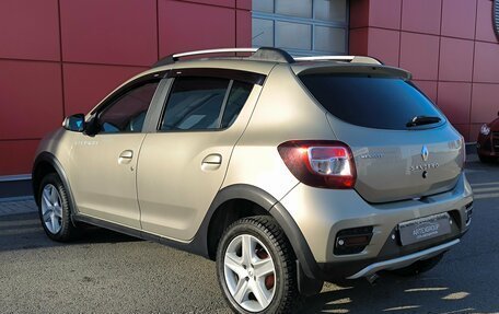 Renault Sandero II рестайлинг, 2016 год, 1 025 000 рублей, 6 фотография
