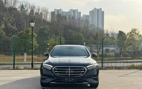 Mercedes-Benz E-Класс, 2024 год, 8 700 998 рублей, 2 фотография