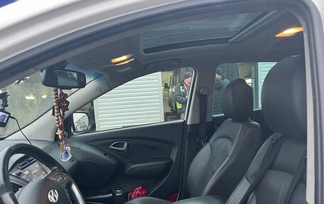 Hyundai ix35 I рестайлинг, 2013 год, 1 470 000 рублей, 10 фотография