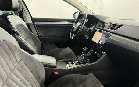 Skoda Superb III рестайлинг, 2018 год, 1 749 000 рублей, 16 фотография