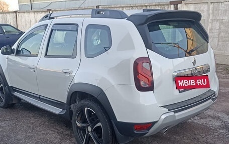 Renault Duster I рестайлинг, 2017 год, 1 050 000 рублей, 2 фотография