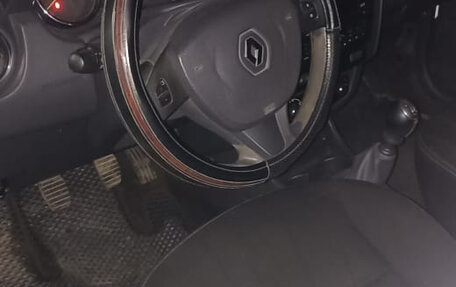 Renault Duster I рестайлинг, 2017 год, 1 050 000 рублей, 5 фотография