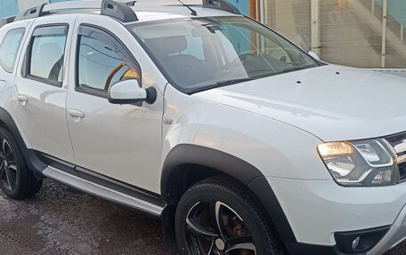 Renault Duster I рестайлинг, 2017 год, 1 050 000 рублей, 4 фотография