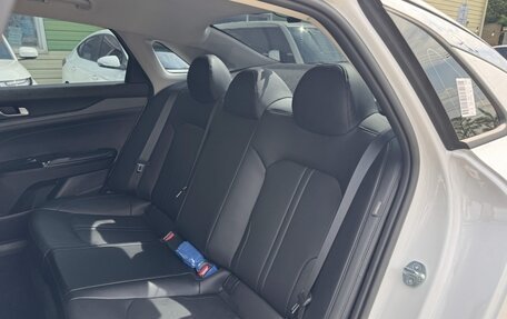 KIA K5, 2025 год, 2 380 115 рублей, 16 фотография