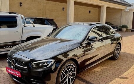 Mercedes-Benz E-Класс, 2021 год, 4 900 000 рублей, 2 фотография