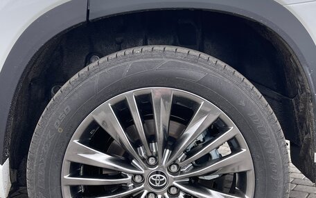 Toyota Highlander, 2025 год, 5 800 000 рублей, 10 фотография