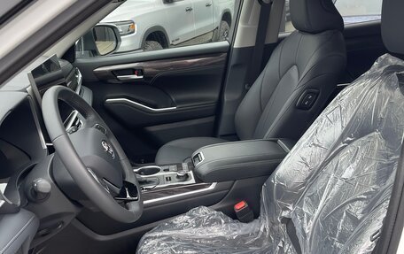 Toyota Highlander, 2025 год, 5 800 000 рублей, 14 фотография