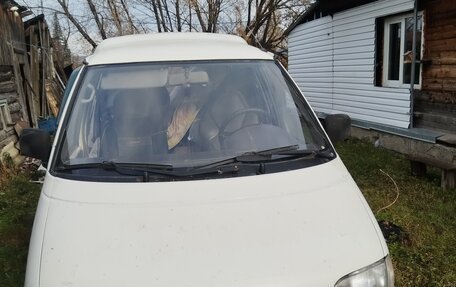 Nissan Serena I, 1999 год, 155 000 рублей, 6 фотография
