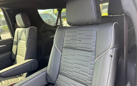 Cadillac Escalade V, 2025 год, 29 000 000 рублей, 21 фотография