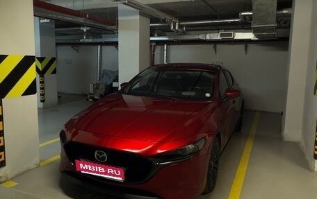 Mazda 3, 2019 год, 2 200 000 рублей, 11 фотография