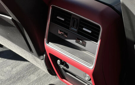 Porsche Cayenne III, 2022 год, 20 000 000 рублей, 23 фотография