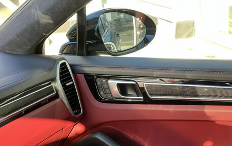 Porsche Cayenne III, 2022 год, 20 000 000 рублей, 21 фотография