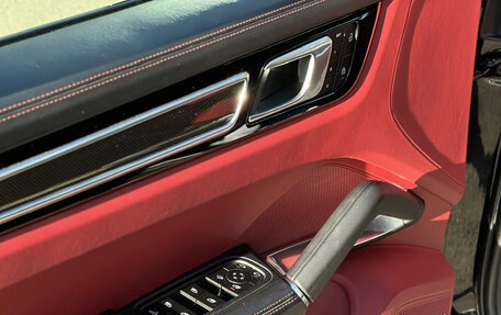 Porsche Cayenne III, 2022 год, 20 000 000 рублей, 20 фотография