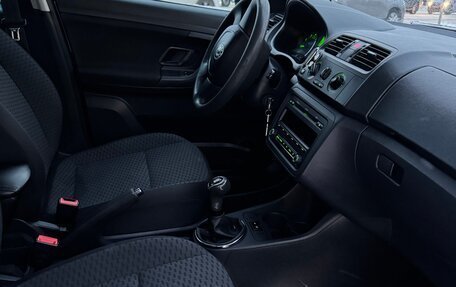 Skoda Roomster, 2012 год, 600 000 рублей, 7 фотография