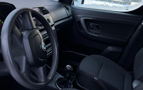 Skoda Roomster, 2012 год, 600 000 рублей, 5 фотография