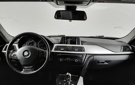BMW 3 серия, 2013 год, 1 590 000 рублей, 17 фотография