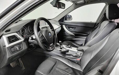 BMW 3 серия, 2013 год, 1 590 000 рублей, 20 фотография