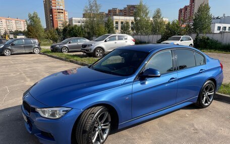 BMW 3 серия, 2017 год, 2 500 000 рублей, 4 фотография