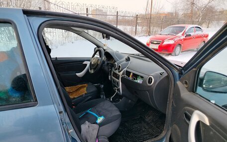 Renault Logan I, 2014 год, 500 000 рублей, 2 фотография