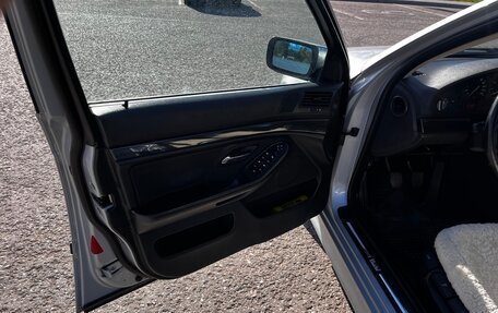 BMW 5 серия, 1998 год, 565 000 рублей, 12 фотография