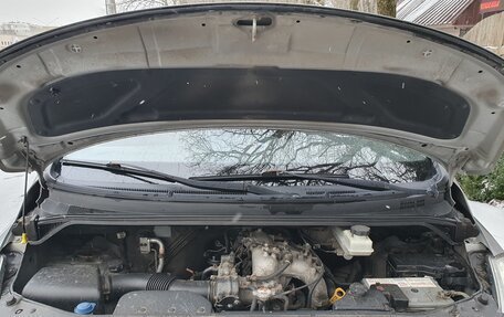 Hyundai H-1 II рестайлинг, 2011 год, 1 685 000 рублей, 11 фотография