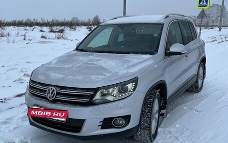 Volkswagen Tiguan I, 2012 год, 1 450 000 рублей, 2 фотография