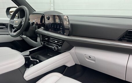 Chevrolet Tahoe IV, 2025 год, 16 800 000 рублей, 18 фотография