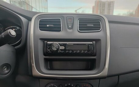 Renault Sandero II рестайлинг, 2021 год, 1 404 000 рублей, 18 фотография