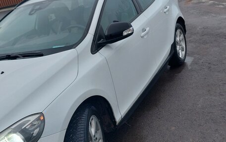 Volvo V40 II рестайлинг, 2013 год, 1 330 000 рублей, 5 фотография