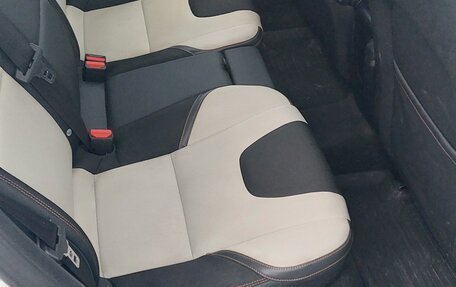 Volvo V40 II рестайлинг, 2013 год, 1 330 000 рублей, 9 фотография