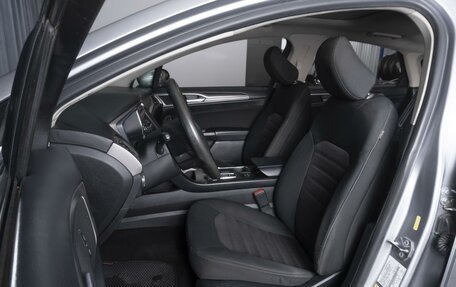 Ford Fusion (North America) II, 2019 год, 1 680 000 рублей, 10 фотография