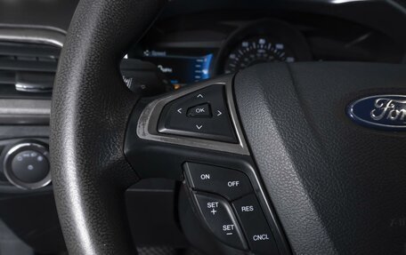 Ford Fusion (North America) II, 2019 год, 1 680 000 рублей, 17 фотография