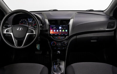 Hyundai Solaris II рестайлинг, 2013 год, 824 000 рублей, 16 фотография