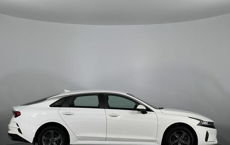 KIA K5, 2021 год, 2 400 000 рублей, 4 фотография